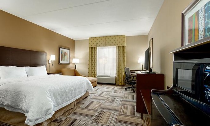 Laurel Hotel | Hampton Inn & Suites Laurel
