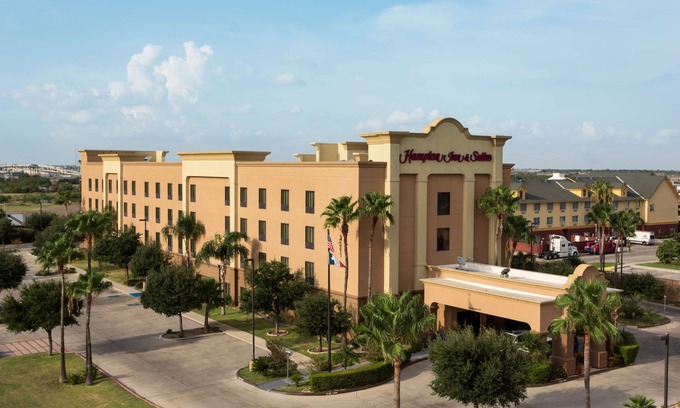 Pharr Hotel | Hampton Inn & Suites Pharr