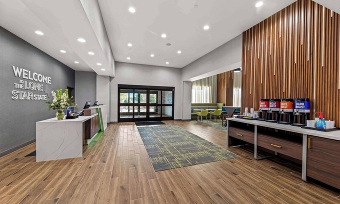 Sherman Hotel | Hampton Inn & Suites Sherman