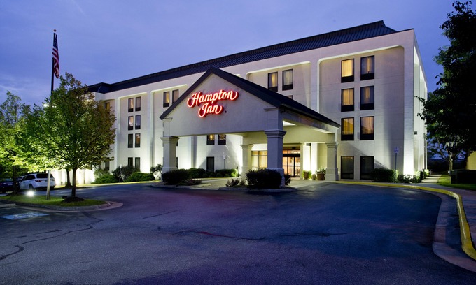Winchester Hotel | Hampton Inn Winchester