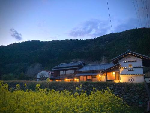 Kami House | HANARE紡舎Tsumugiya