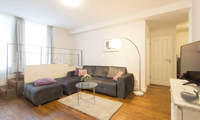 Warnemuende Apartment | Hanseatic Suite I - hidden on the Alter Strom - family-friendly, modern