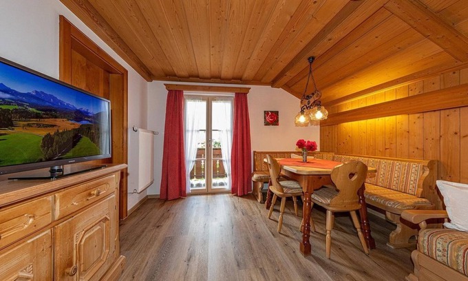 Kruen Other | Hanslbauer, vacation apartments - "Nr.4" apartment/1 bedroom/shower, WC