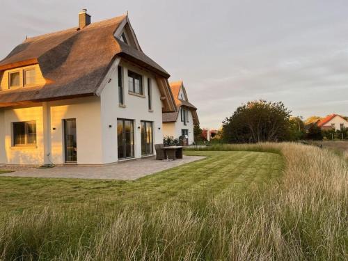 Dranske House | Happy Place Rügen Comfortable holiday residence