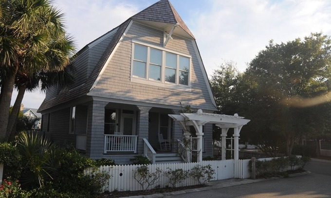 Bald Head Island House | Harbor Village Home on Bald Head Island , near everything, with spectacular view