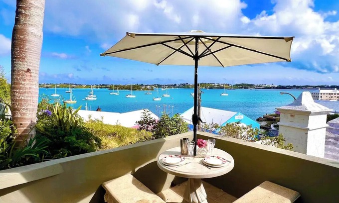 St. George's Apartment | Harbour View Gem in Historic St George's - 2bed/2bath