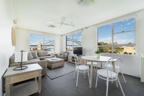 McMahons Point Apartment | Harbourside #32