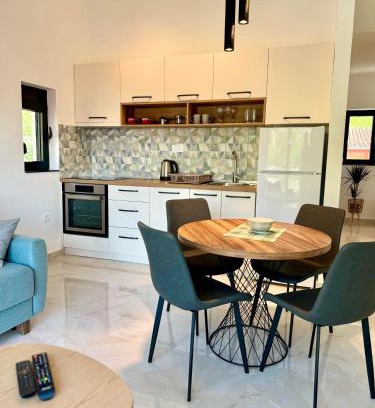 Skaljari Apartment | Harmony Garden Apartments