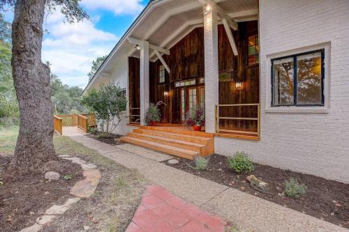 Smithville House | Harmony Pines, Stunning Retreat Center on 25 acres