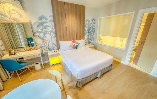 South Triangle Hotel | Harolds Hotel Quezon City