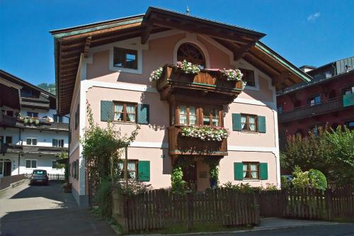 Kitzbuehel Apartment | Haus Savoy - Appartement 4