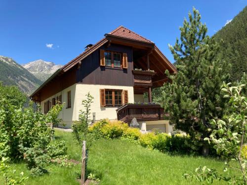 Mallnitz House | Haus Seebach