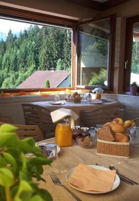 Kotschach-Mauthen Bed & Breakfast | Haus Sieben - Singer Lydia