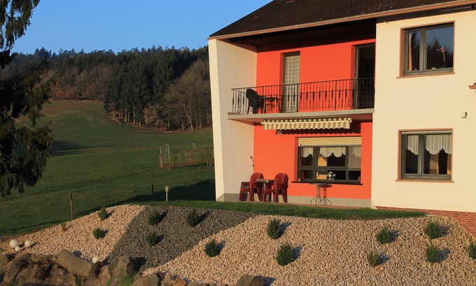 Mullenborn Apartment | *Haus Weitblick*in an idyllically beautiful landscape