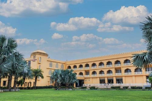 Behror Hotel | Haut Monde Rajputana Palace
