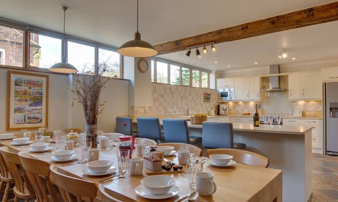 Abbess Roding House | Hawkridge Oast in the beautiful Cranbrook