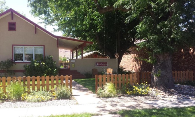 Moab House | Hazel at StellaRuby Cottages