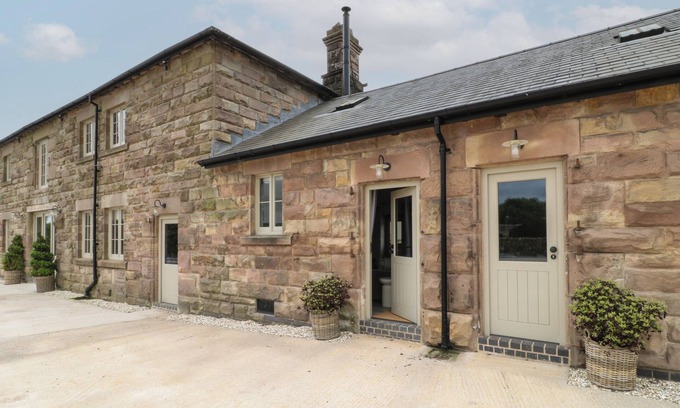 Crich House | HAZEL COTTAGE - FOLD YARDS, family friendly in Alderwasley