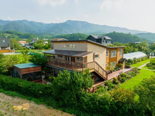 Gangneung House | Healing Camp Yesone