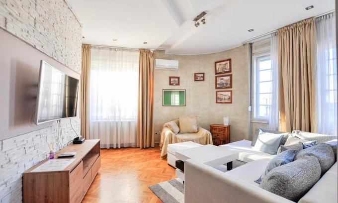 Skadarlija Apartment | Heart of Belgrade Skadarlija Apartment