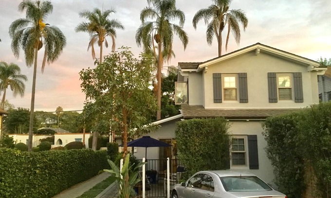 Santa Barbara House | Heart of downtown, luxury furnished, 2 bedroom, 2 bathroom, garage, parking