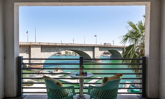 Lake Havasu City Hotel | Heat Hotel