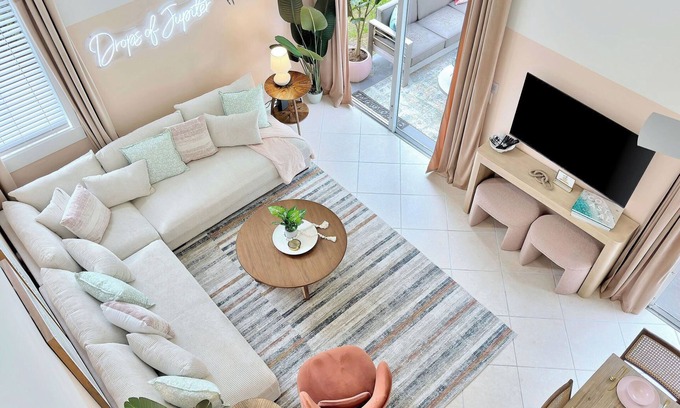 Jupiter House | Heated Pool BBQ Playroom Tropical Luxury Paradise