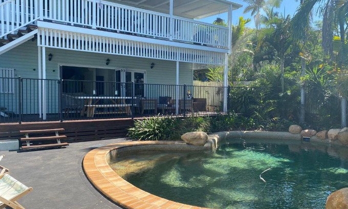 North Ward Apartment | Heaven in Paradise on Stanley