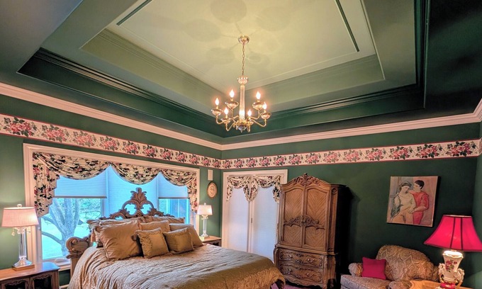 Fort Wayne House | Heavenly Hosted Living Oasis
