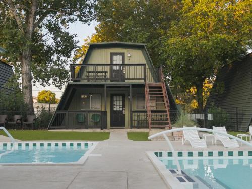 New Braunfels Hotel | Heidelberg Lodges