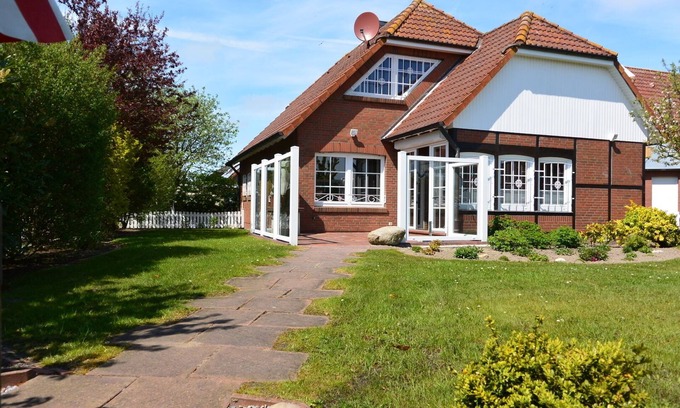 Norddeich House | Heimathafen - Detached vacation home in a quiet and well-kept location.