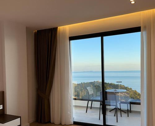 Dhermi Hotel | Helios Boutique Hotel