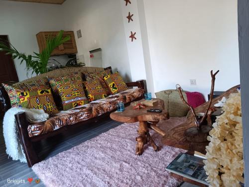 Ukunda House | Hellenas Gem