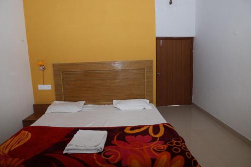 Chhatarpur House | Hello India home stay