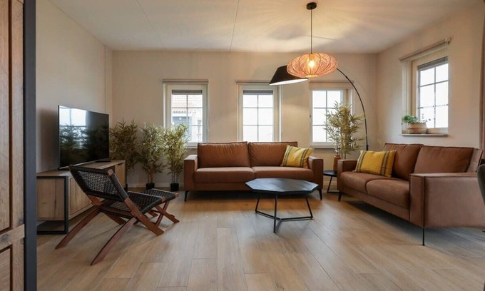 Ossenisse House | Hello Zeeland - vakantiewoning Knuitershoek 70