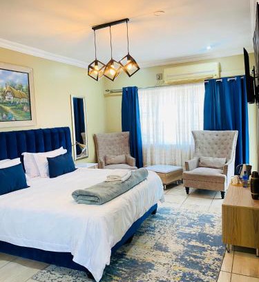 Arcadia Hotel | Henry George Hotel