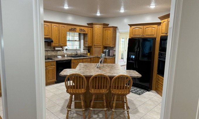 Odon Bed & Breakfast | Heritage Homestead Inn