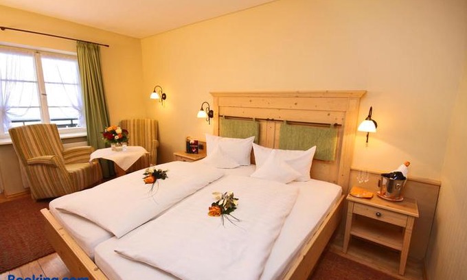 Hirschegg Hotel | Herzen´s Landhaus