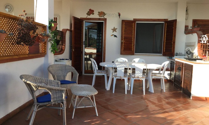 Briatico Apartment | Hibiscus Apartment- per le vacanze vicino a tropea