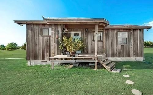 Westminster Villa | Hidden 8 Acre Get Away Private Fishing Pond