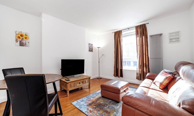 Canary Wharf House | Hidden Gem 1BR flat in Canary Wharf