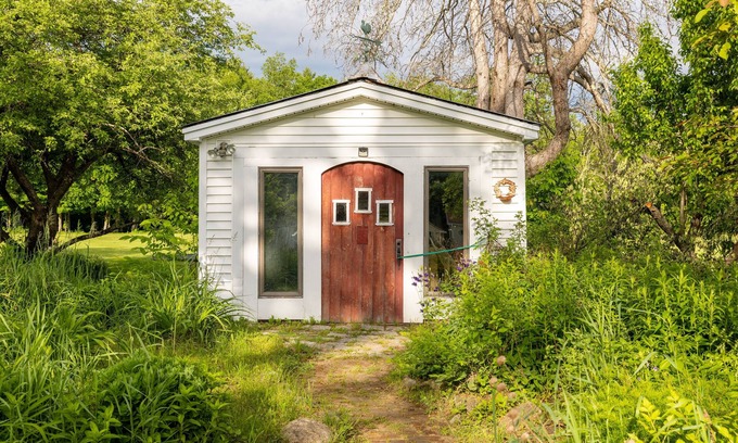 Warren Other | Hidden Gem in White Mtn: Pet Friendly and close to Hiking and ATV trails