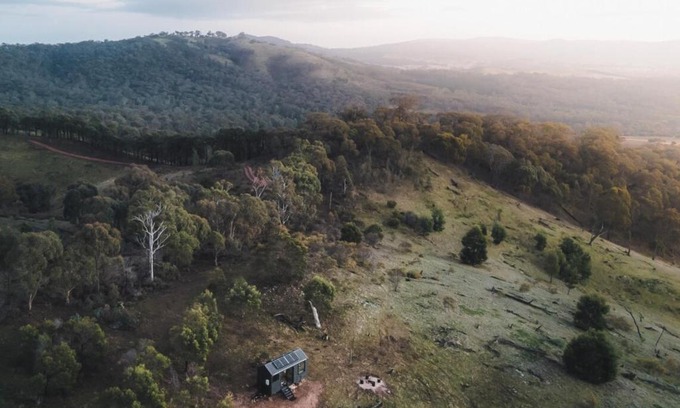 Moonambel House | Hidden Off-Grid Escape with Epic Views - Orla