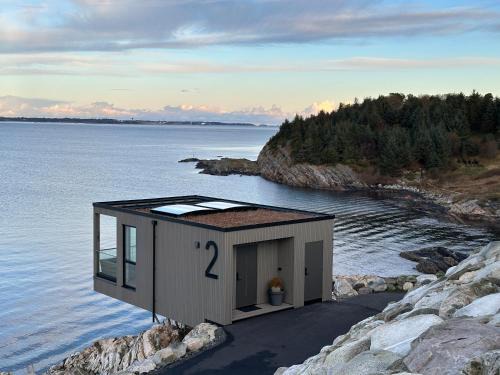 Herdla Apartment | Hideaway Herdla luxurious cabins 15 m above the sea