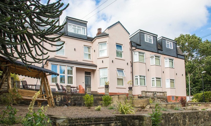 Chapeltown Hotel | High Bank Hotel