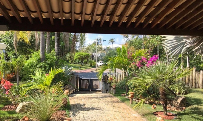 Lauro de Freitas House | High standard house near the beach. A large chalet in an APA.