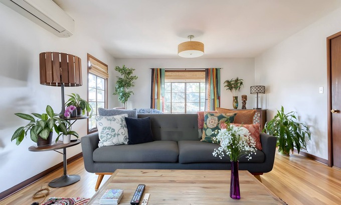 Fullerton House | Highly reviewed, now with nextdoor construction dIscount! Book now, don't miss!