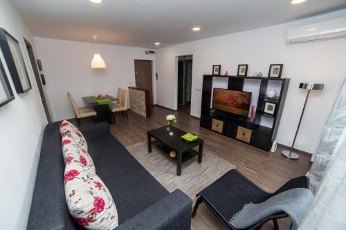 Bucharest City-Centre Apartment | HighStyle Downtown Apartment