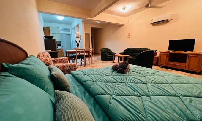 Tanjung Tanah Merah Apartment | Hijauan Studio Unit @ Ocean View Resort