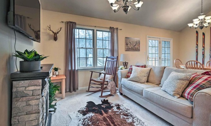 Mercersburg House | Hike, Bike and Ski Mtn-View Gem in Mercersburg